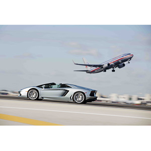 Zur News: VOK DAMS inszeniert den neuen Lamborghini Roadster