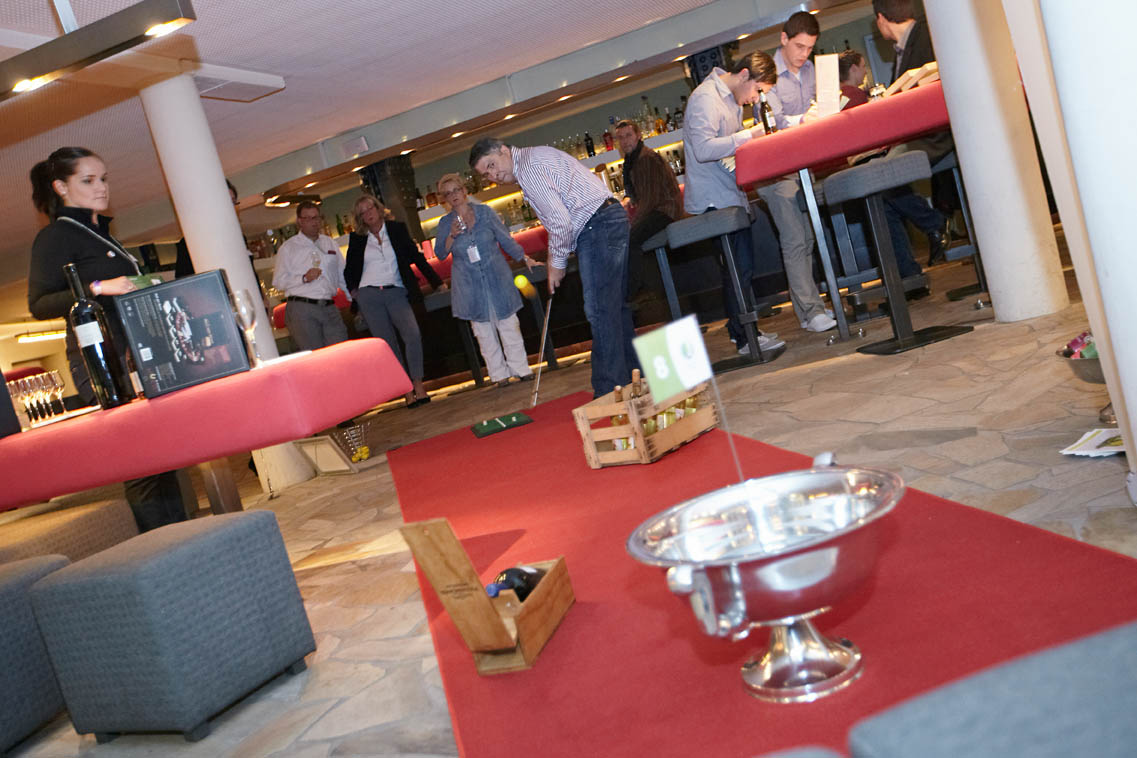 Zur News: Kommunikation zwischen Hotelbetten und Aktenordner