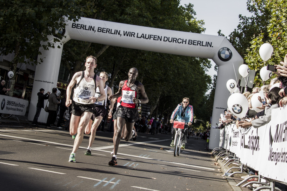 Zur News: METZLER : VATER begleitet Laufsport-Saison für BMW