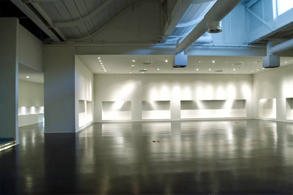 Zur News: Arena Mietmöbel im Barthonia Showroom