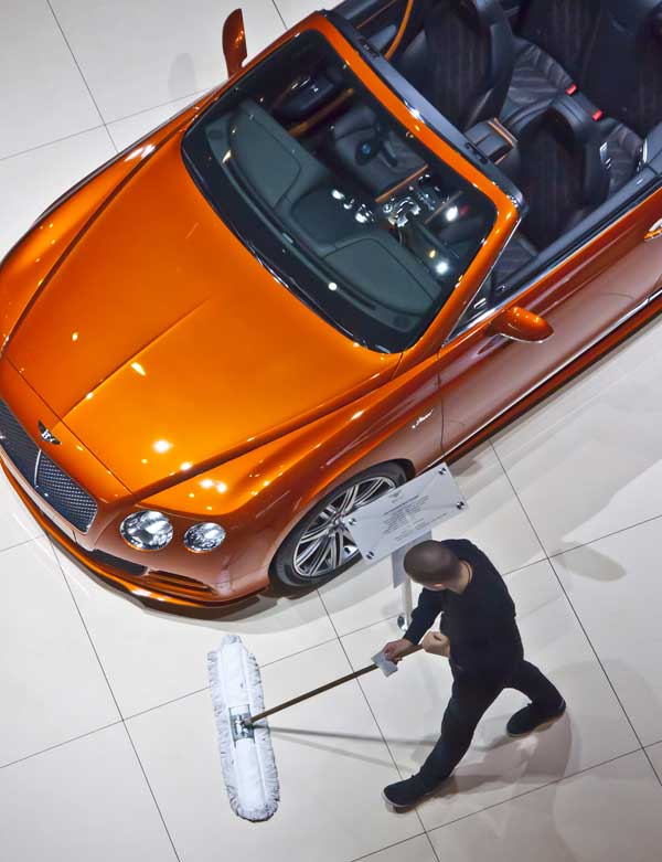 Zur News: OLYMP resümiert den Auto-Salon in Genf