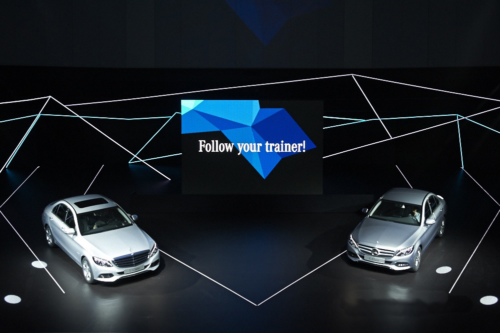 Zur News: STAGG & FRIENDS konzipiert Mercedes-Benz Training