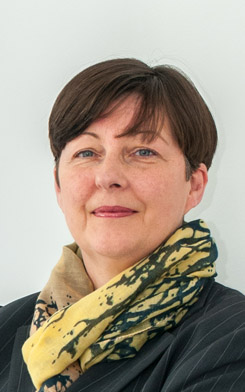 Zur News: Sonja Grandjean - unter der Schwebebahn zu Hause