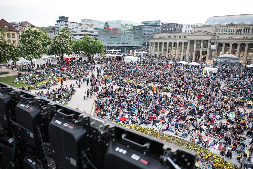 Zur News: Und Action!