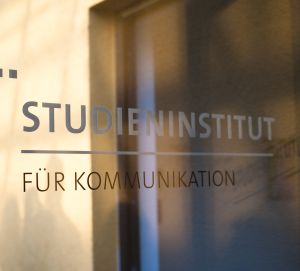 Zur News: Public Relations Manager werden