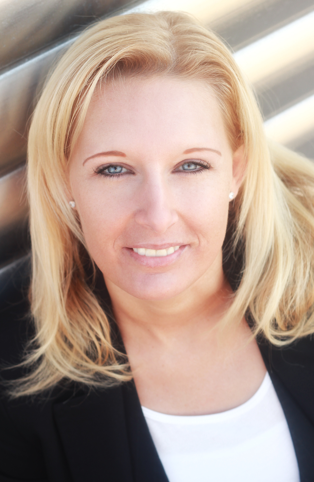 Zur News: VOK DAMS: Doppelt Power - Meike Hartmann und StaR