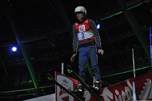 Zur News: Skispringen für Jedermann in Live-TV-Show von Redbull