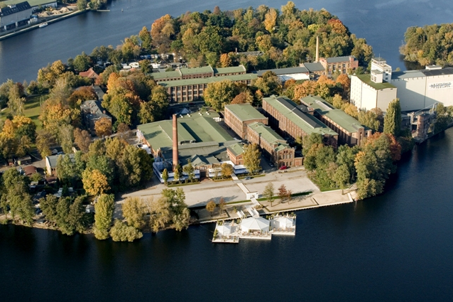 Zur News: Berlins einzige Event Insel weiterhin buchbar