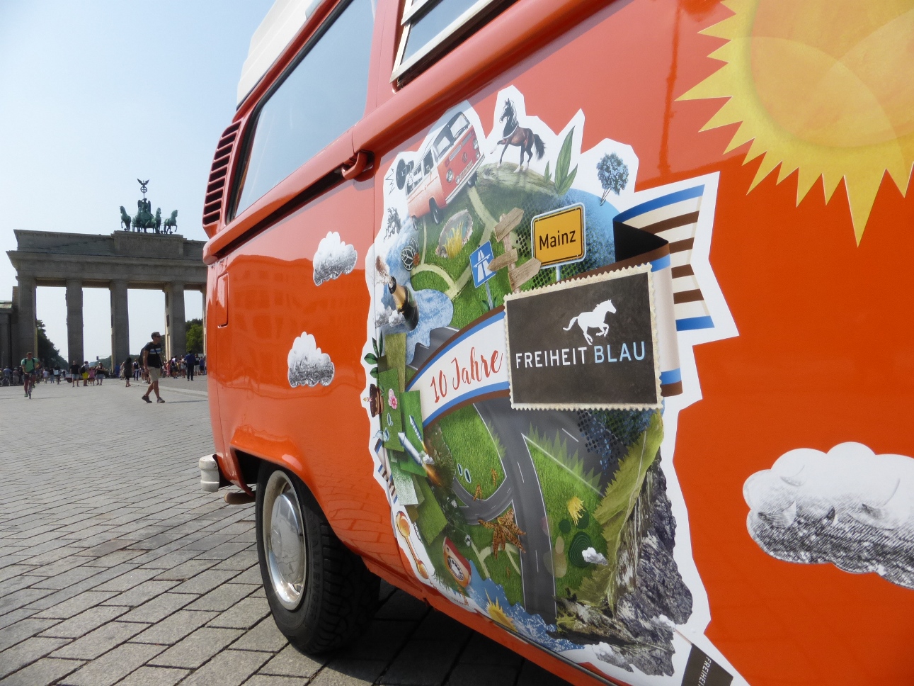 Zur News: 10 Jahre FREIHEITBLAU – Die Deutschlandtournee