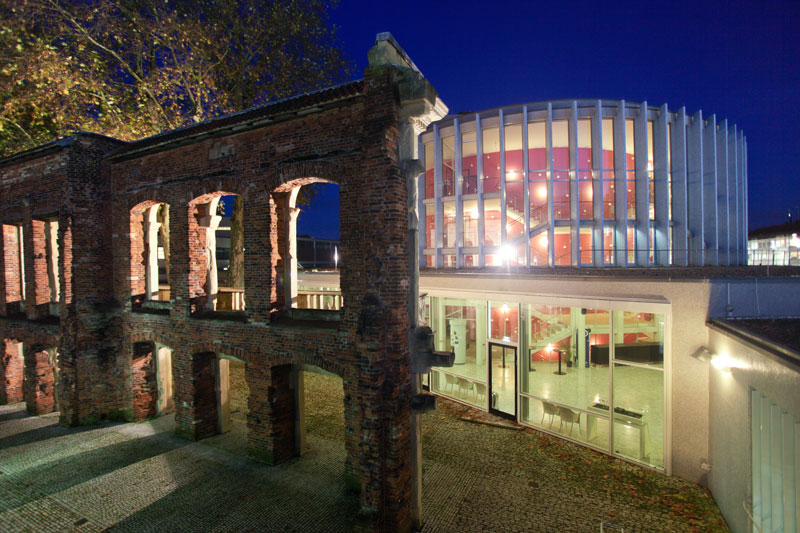 Zur News: ROBE Robin DL4F Wash für Theater Münster