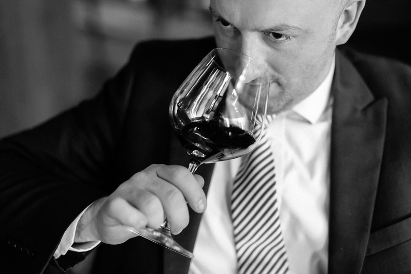 Zur News: Josip Stjepandic ist staatlich geprüfter Sommelier