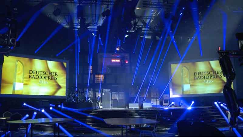 Zur News: GroundControl Followspot System