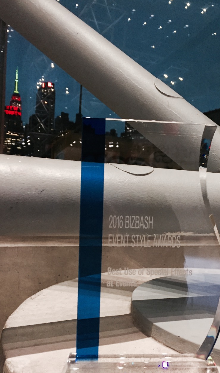 Zur News: VOK DAMS gewinnt BizBash Event Style Award in New York