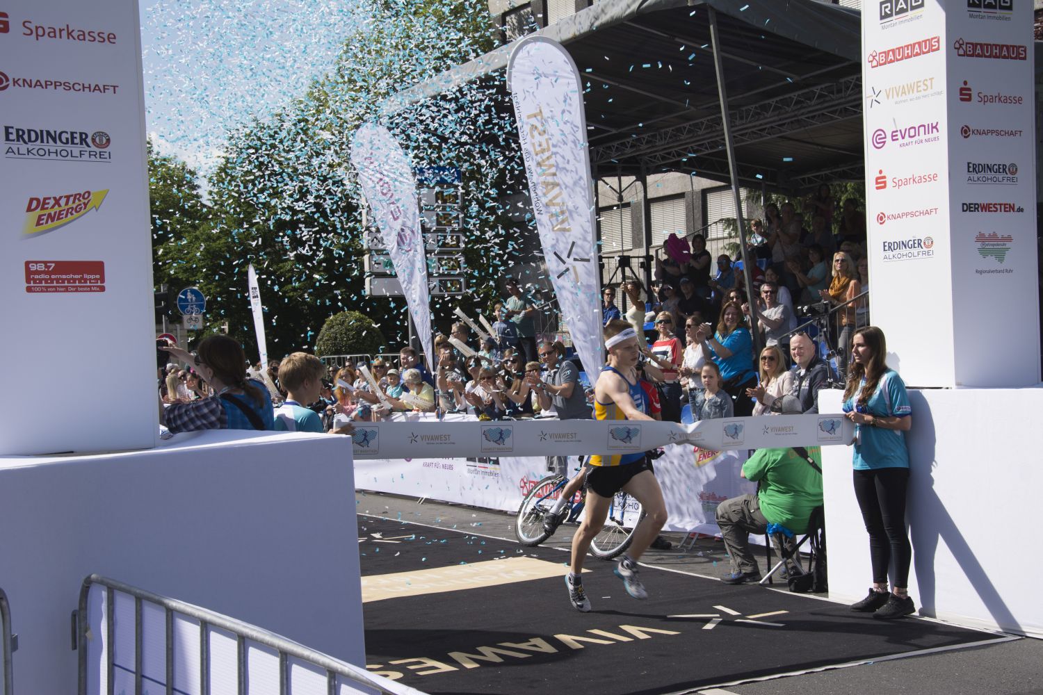 Zur News: VIVAWEST Marathon mit GAHRENS + BATTERMANN