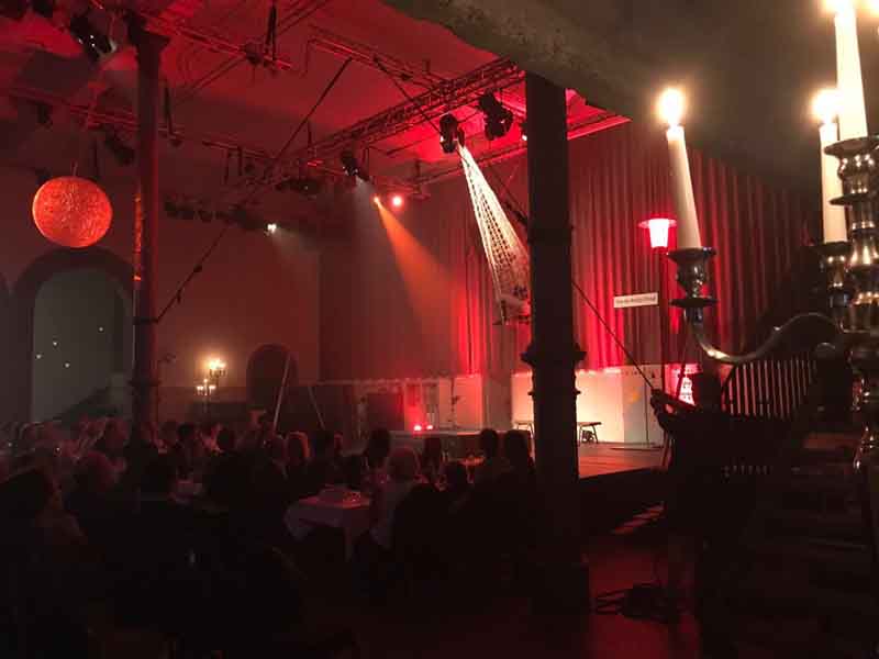 Zur News: Dinner-Konzept für Absolventenshow