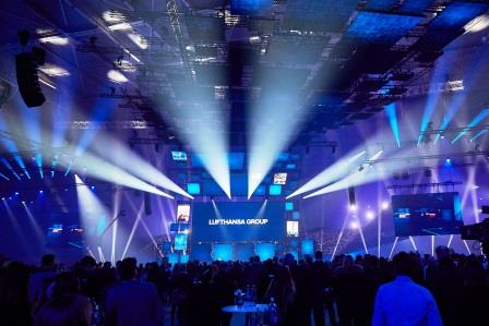 Zur News: Artlife: Setbau für Hangar-Event von Lufthansa