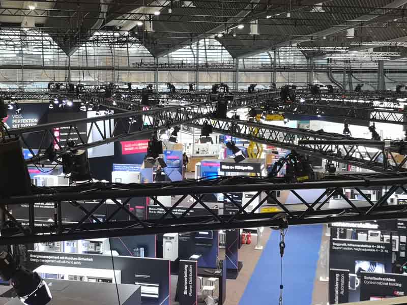 Zur News: Roadshow GmbH vertraut auf LITECRAFT TRUSS