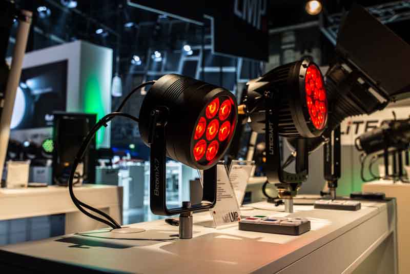 Zur News: LMP Lichttechnik mit Partnern auf der ISE