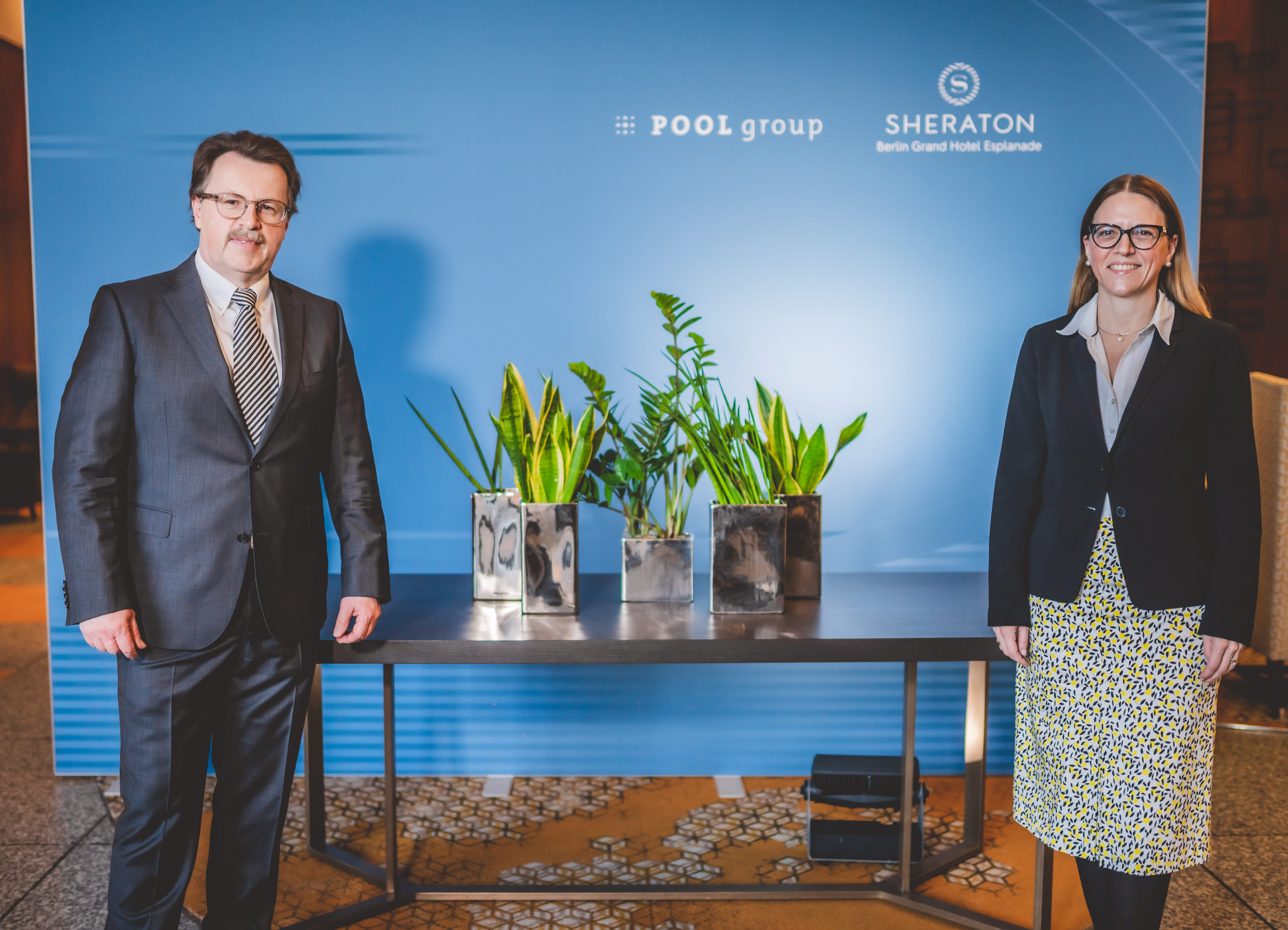 Zur News: "Studio Esplanade": Kooperation zwischen POOLgroup und Sheraton Berlin Grand Hotel Esplanade