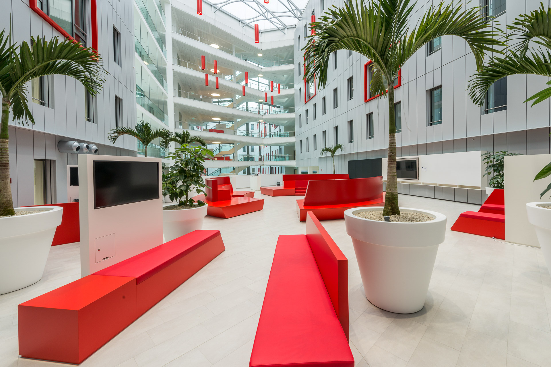 Zur News: WISAG Catering ist exklusiver Cateringpartner der HOLM GmbH