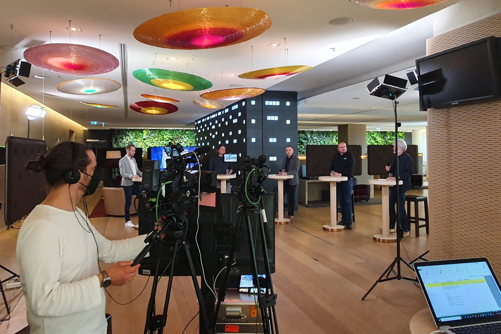 Zur News: 2. Ausgabe der digitalen Prolight + Sound BIZlounge ab sofort verfügbar