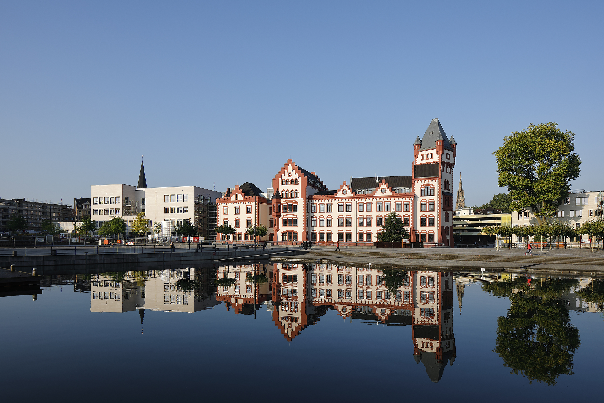 Zur News: degefest-Fachtage 2021 – 14./15. Oktober 2021 in der Sparkassenakademie NRW Dortmund