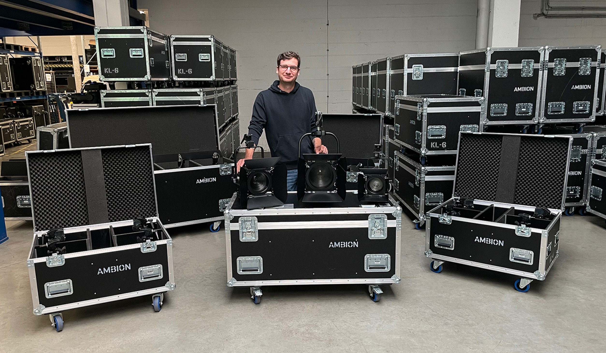 Zur News: AMBION GmbH steigt bei Stufenlinsen komplett auf LED um und entscheidet sich für ELATION KL Fresnel