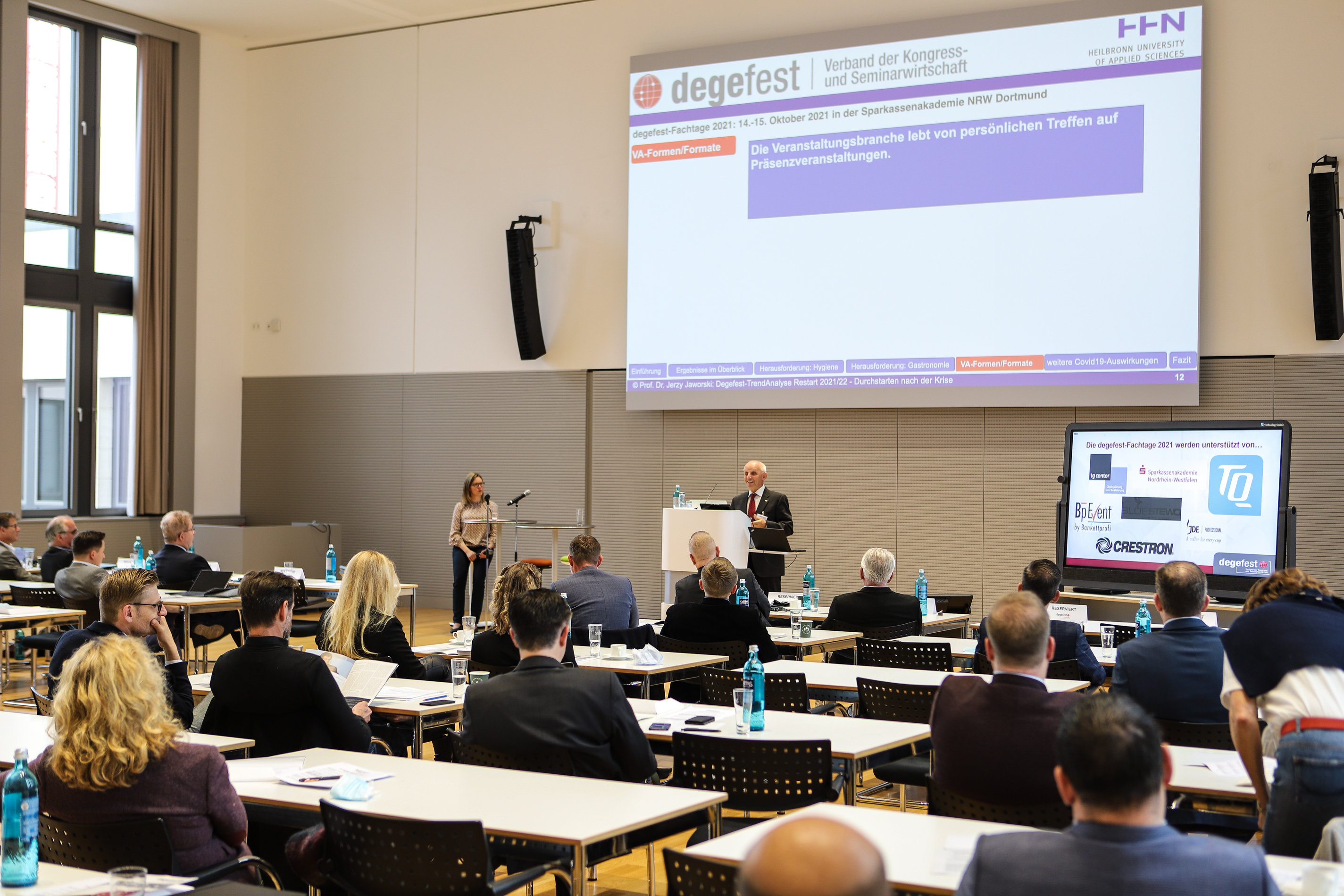 Zur News: Endlich wieder „in Präsenz“ – degefest-Fachtage 2021 zwischen Pandemie und Zukunft