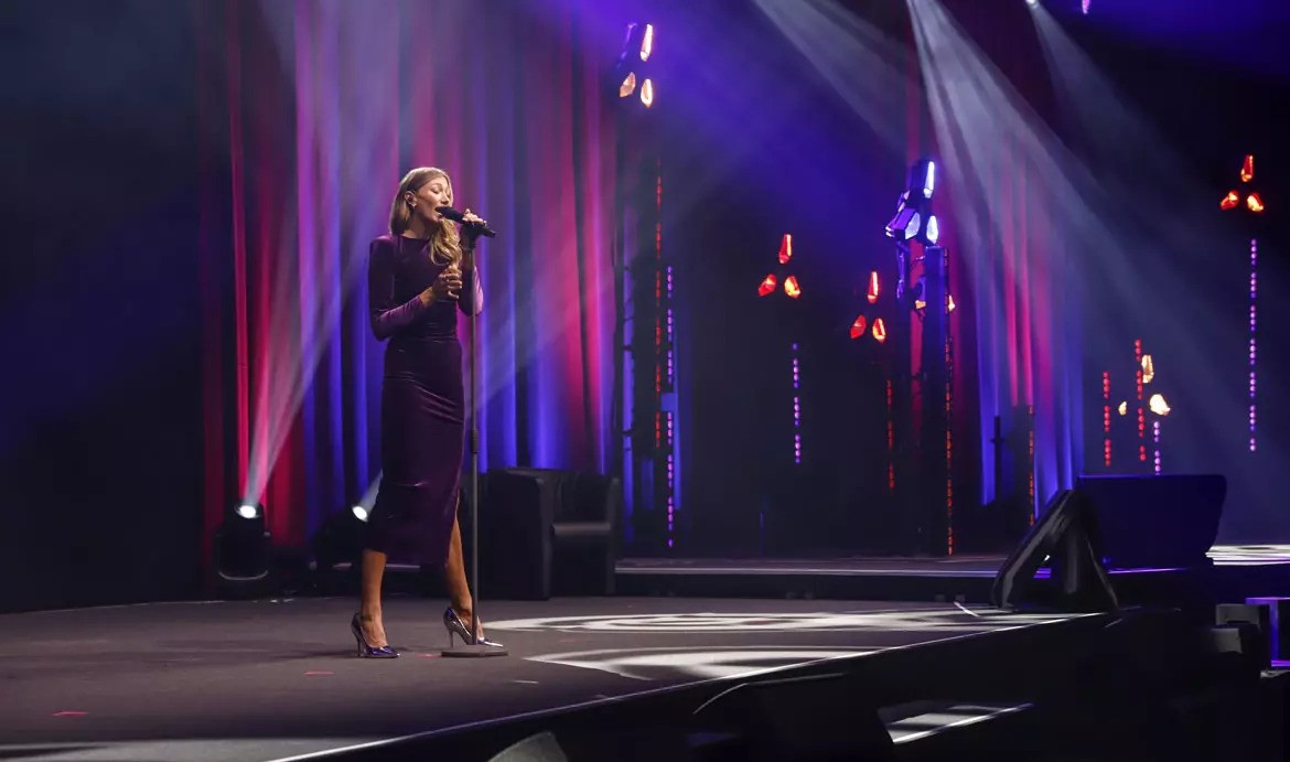 Zur News: Kinderlachen Gala 2021 mit Ayrton und Portman