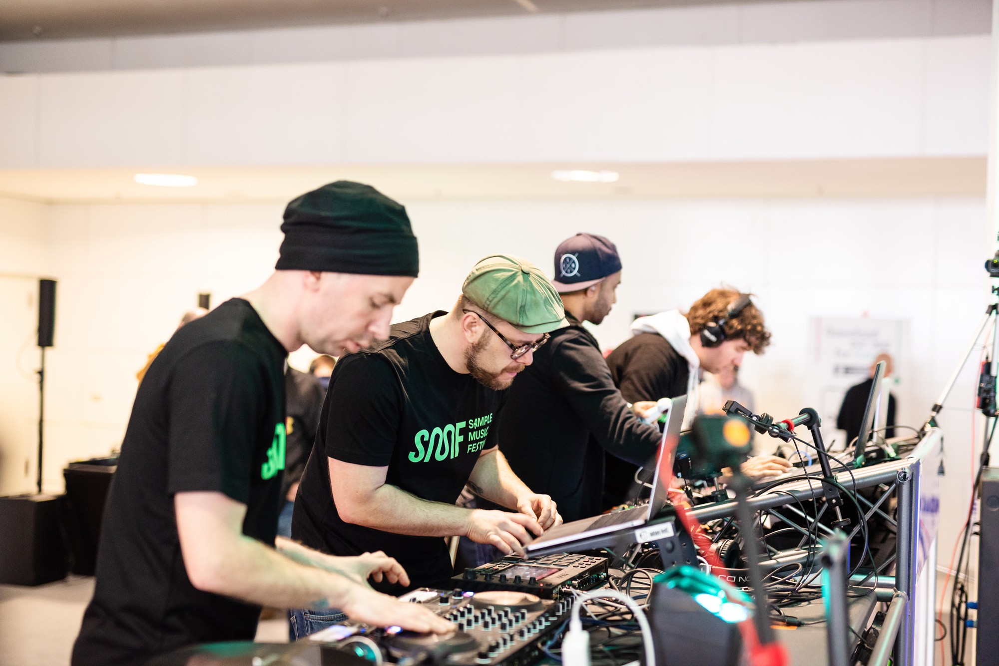 Zur News: Prolight + Sound 2022: Top-Marken, Workshops und Showcases im Performance + Production Hub