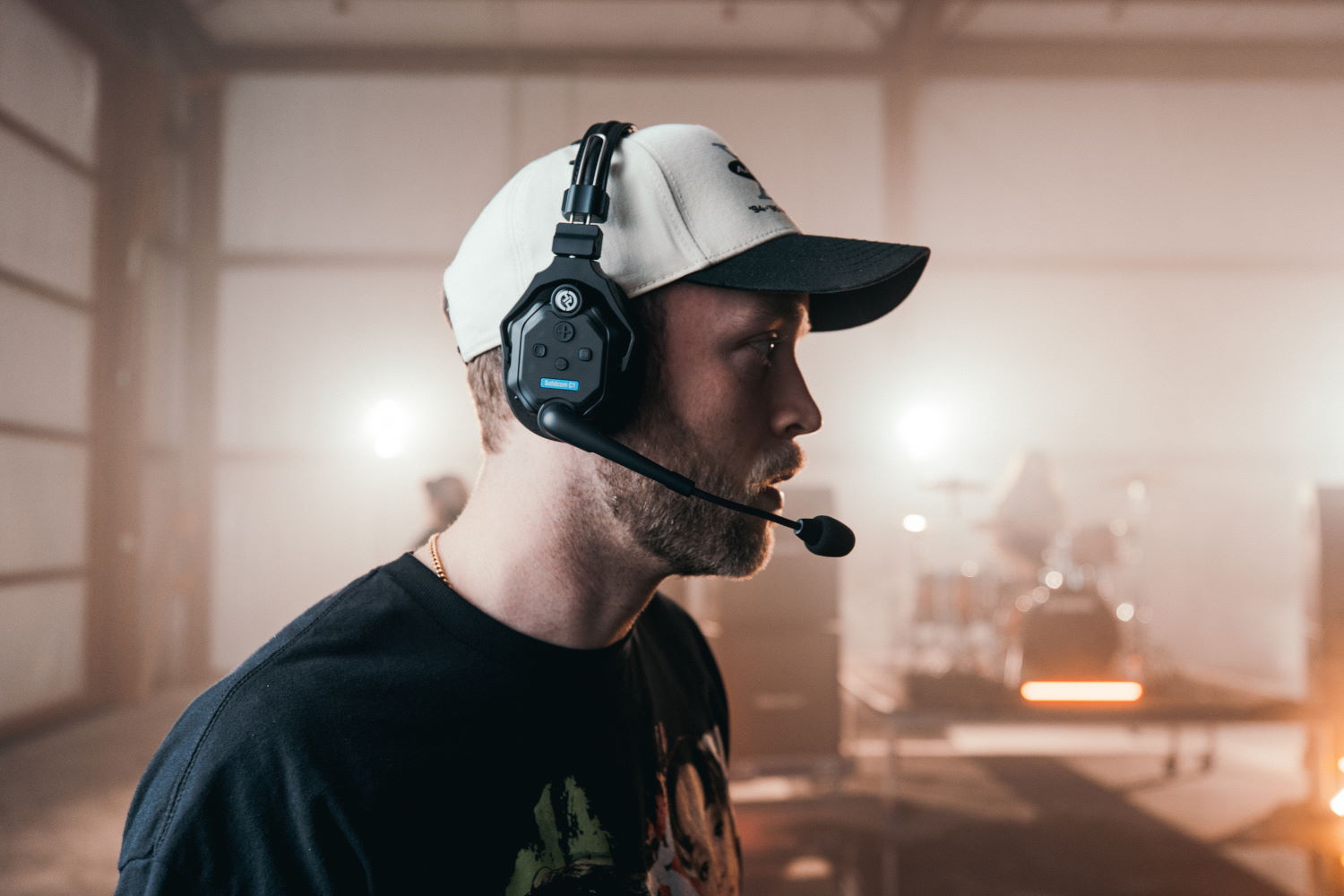Zur News: Hollyland bringt das kabellose Full-Duplex-Intercom-Headset-System Solidcom C1 auf den Markt