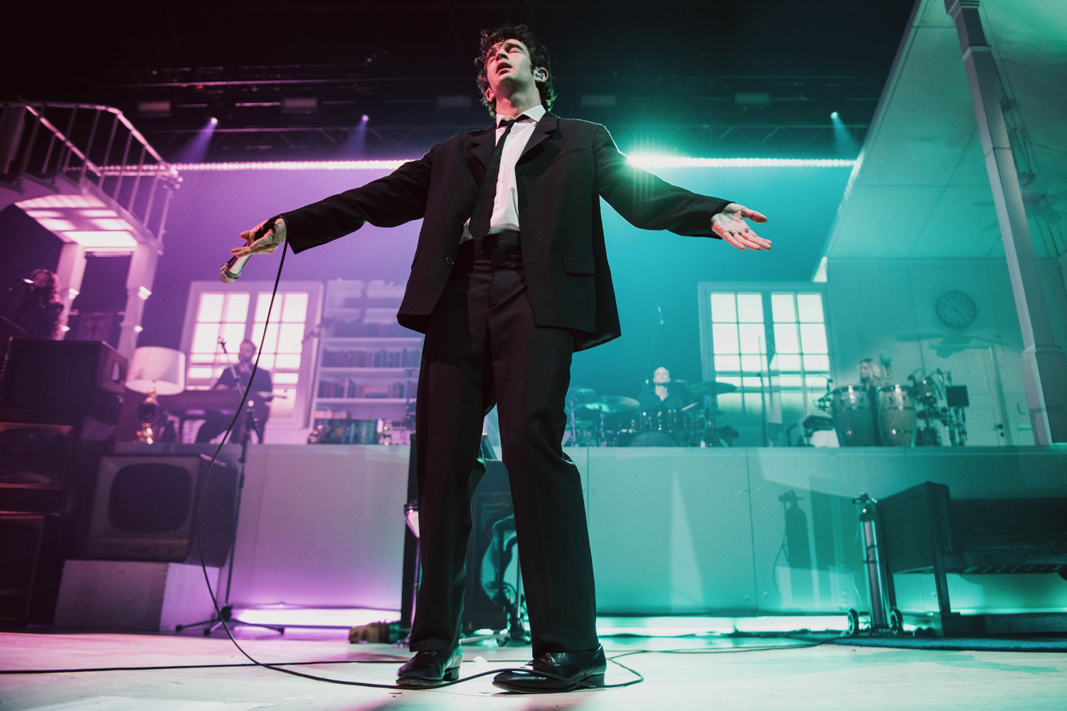 Zur News: impression FR10 BARS „in Bestform“ für The 1975