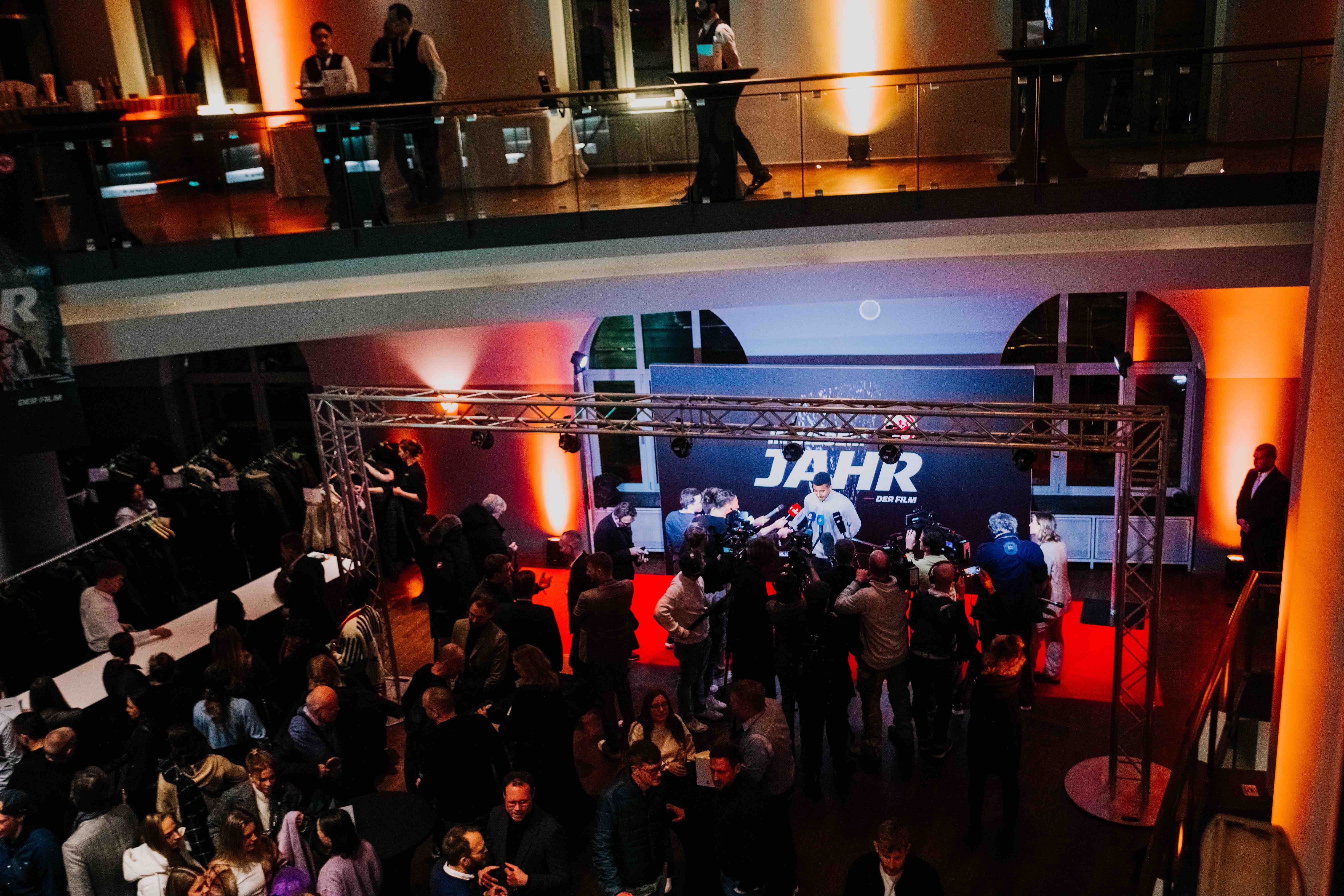 Zur News: Red Carpet Event organisiert Film-Uraufführung für Eintracht Frankfurt