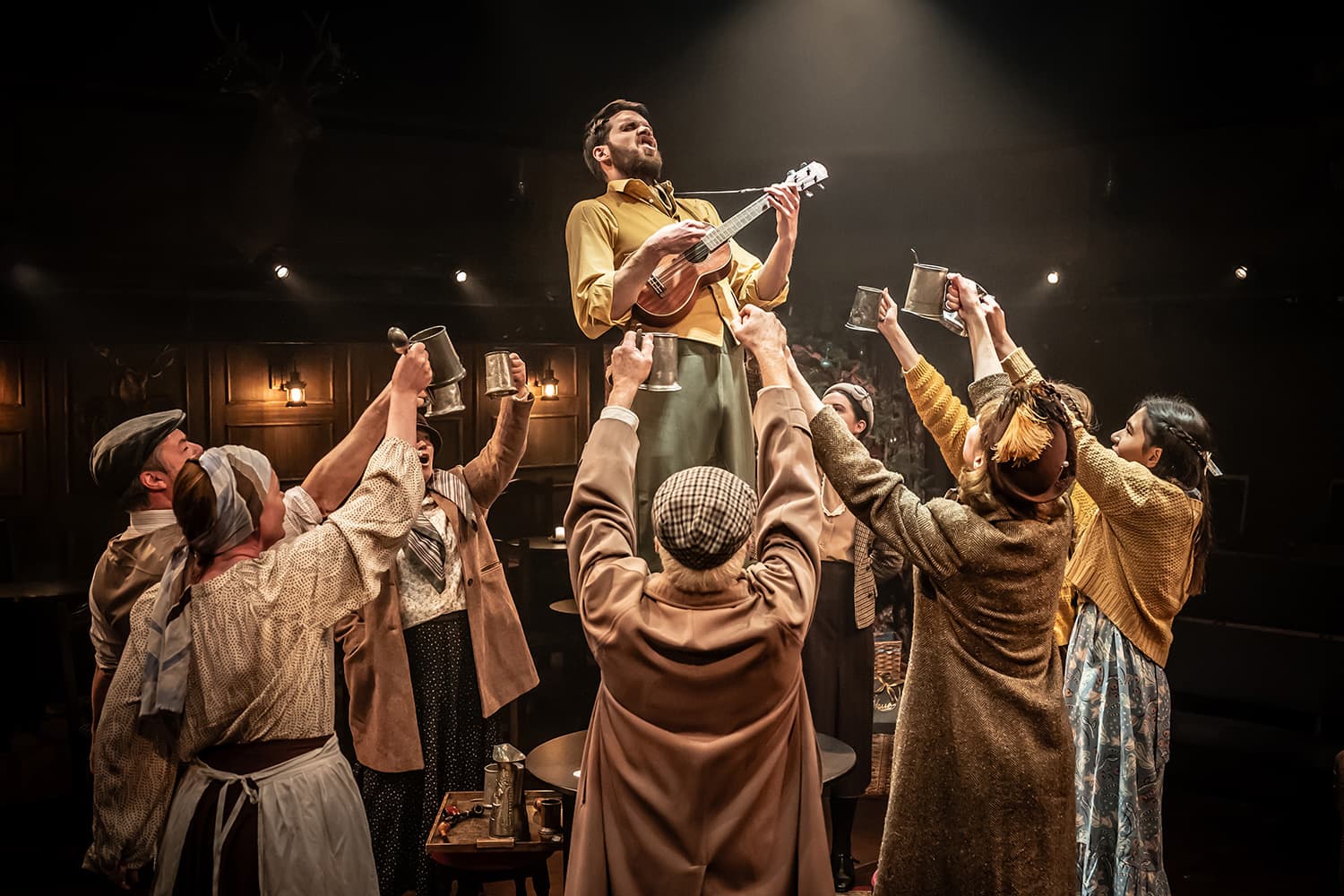 Zur News: Vielseitige impression X5 Compact erhellen das Orange Tree Theatre