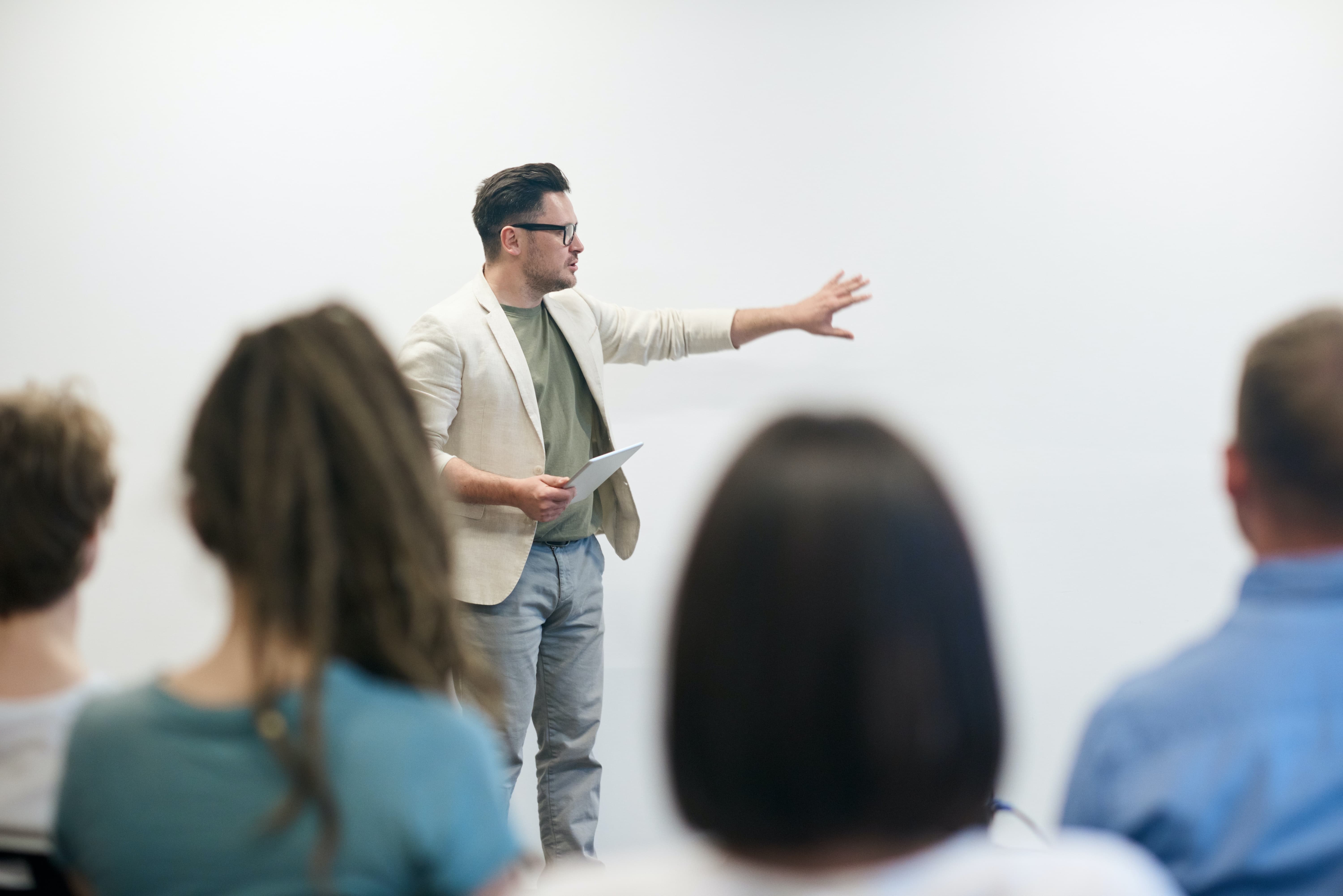 Zur News: Projektmanagement in der Veranstaltungswirtschaft – drei Fragen an Andreas Neils, Dozent für Marketing und Branding