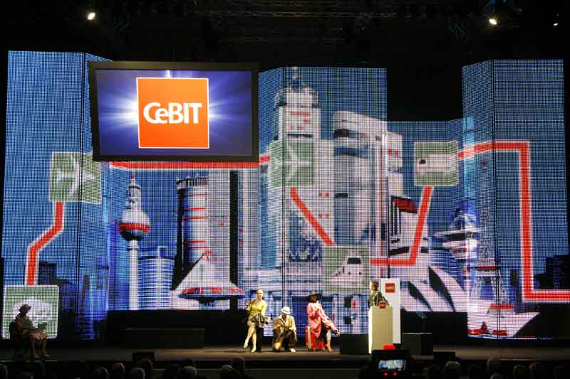 Zur News: Weitere Ehrung für CeBIT-Eröffnung 2009