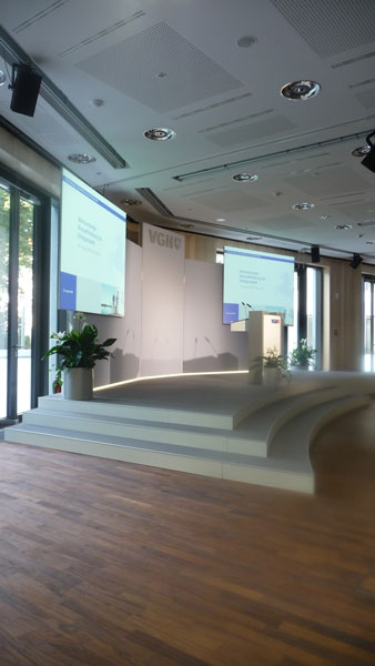 Zur News: Riester referiert vor SpeedWall