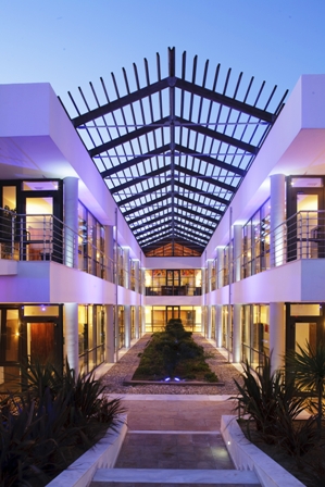 Zur News: Neptune Hotels Kos beauftragen Melanie Schacker
