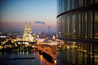Zur News: KIRBERG CATERING ist Premiumpartner von KölnSKY