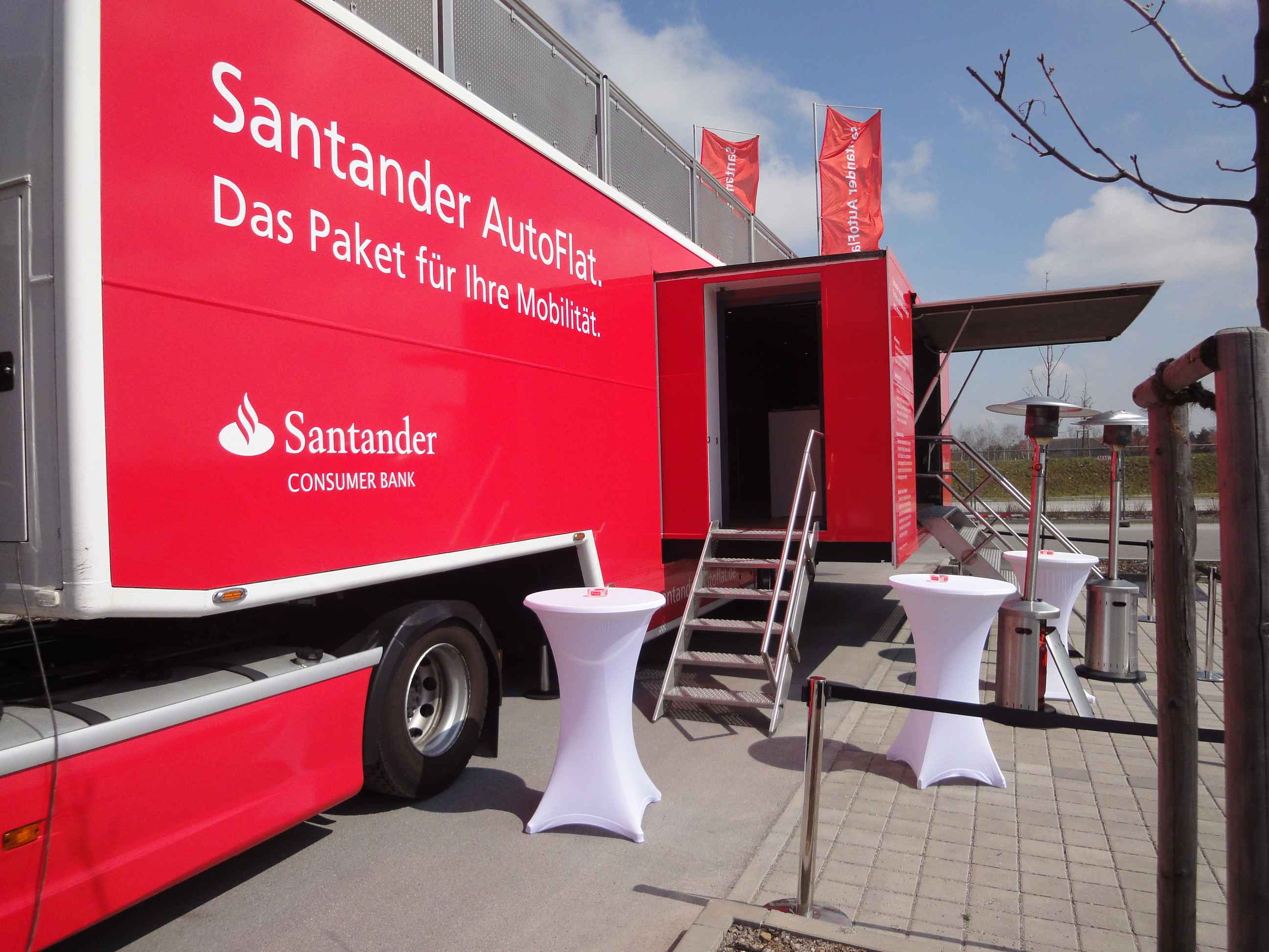 Zur News: Santander AutoFlat-Roadshow mit Passepartout