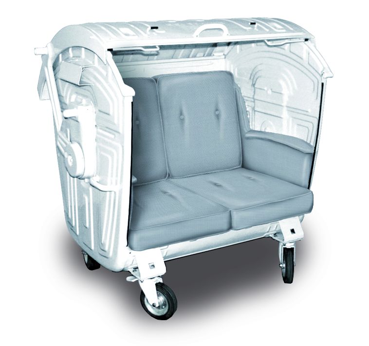 Zur News: Brandneues Container-Sofa bei den eventpiraten
