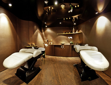 Zur News: east end entwickelt Pantene Pro-V Haar Spa