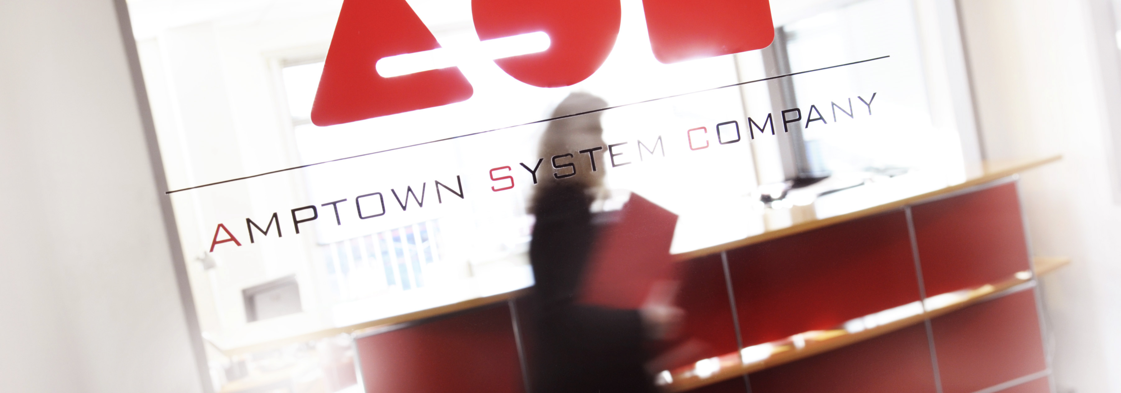 Zur News: ASC: New Media Technology in the Digital Age