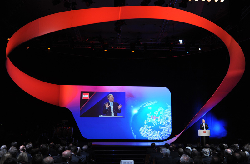 Zur News: CeBIT-Eröffnung 2012