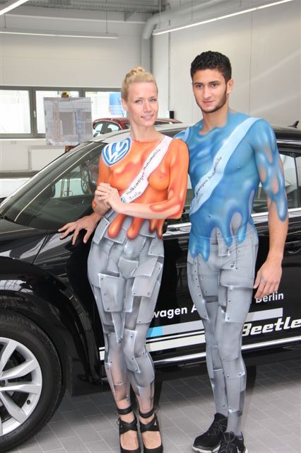 Zur News: Farbenfrohe Eröffnungsveranstaltung - Volkswagen