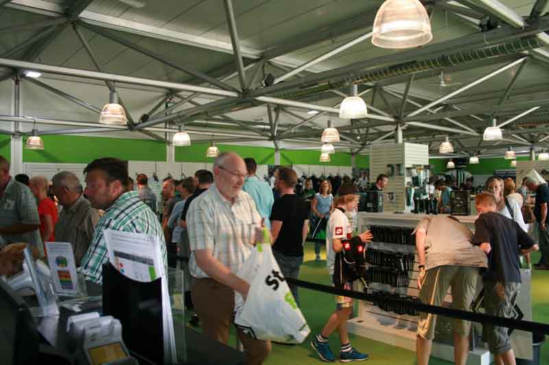 Zur News: Fanshop für Borussia Mönchengladbach