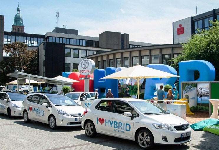 Zur News: Artlife begleitet Toyota Hybrid Sommer Tour