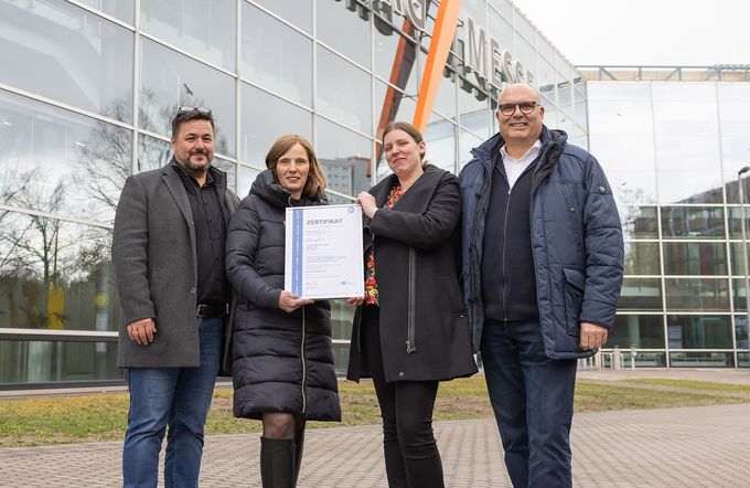 Zur News: Gütesiegel: TÜV-Zertifikat für Umwelt-Managementsystem der NürnbergMesse