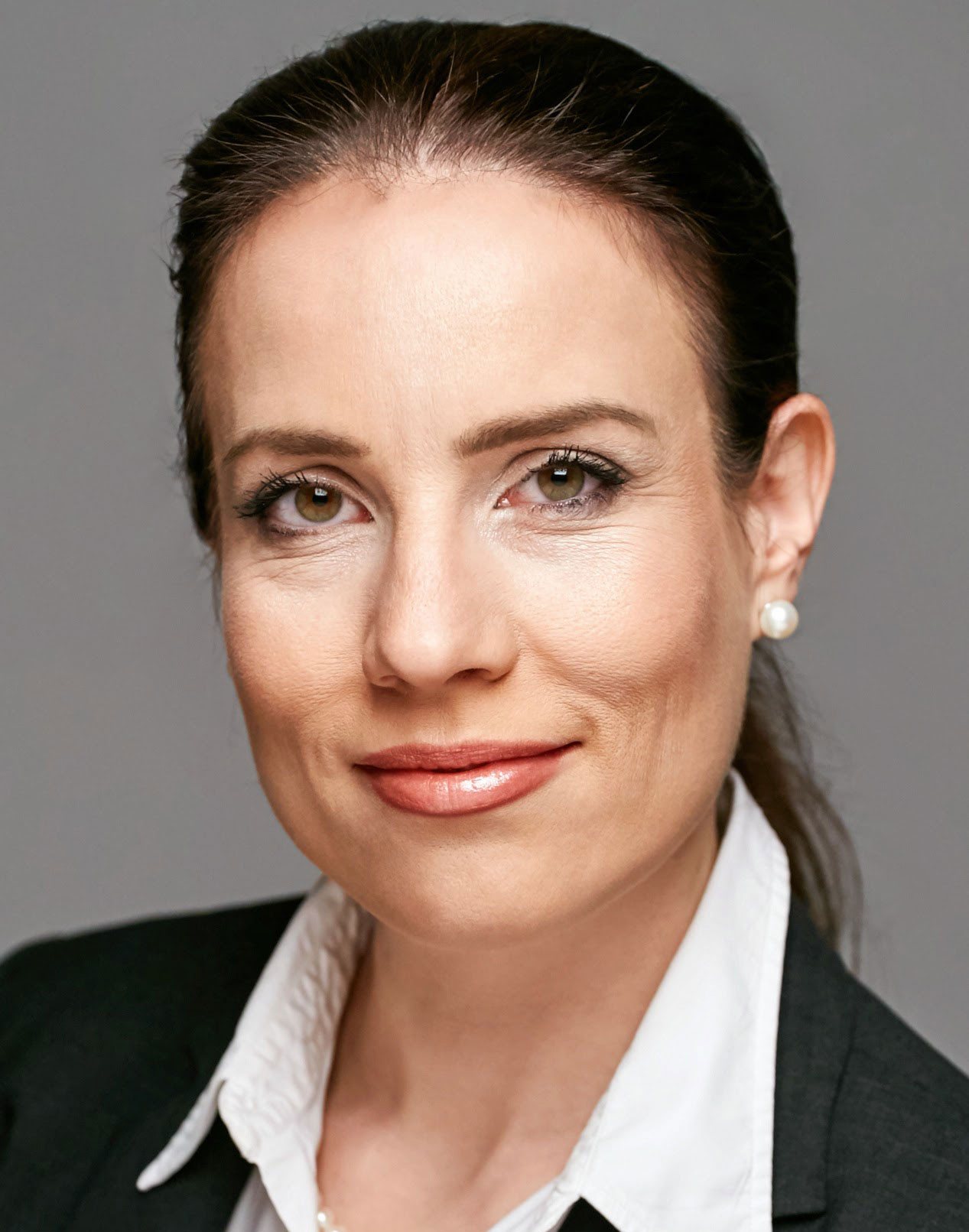 Zur News: Wenn sichere Systeme zusammen verwundbar werden: Miriam Schnürer über die unterschätzten Risiken kritischer Infrastrukturen