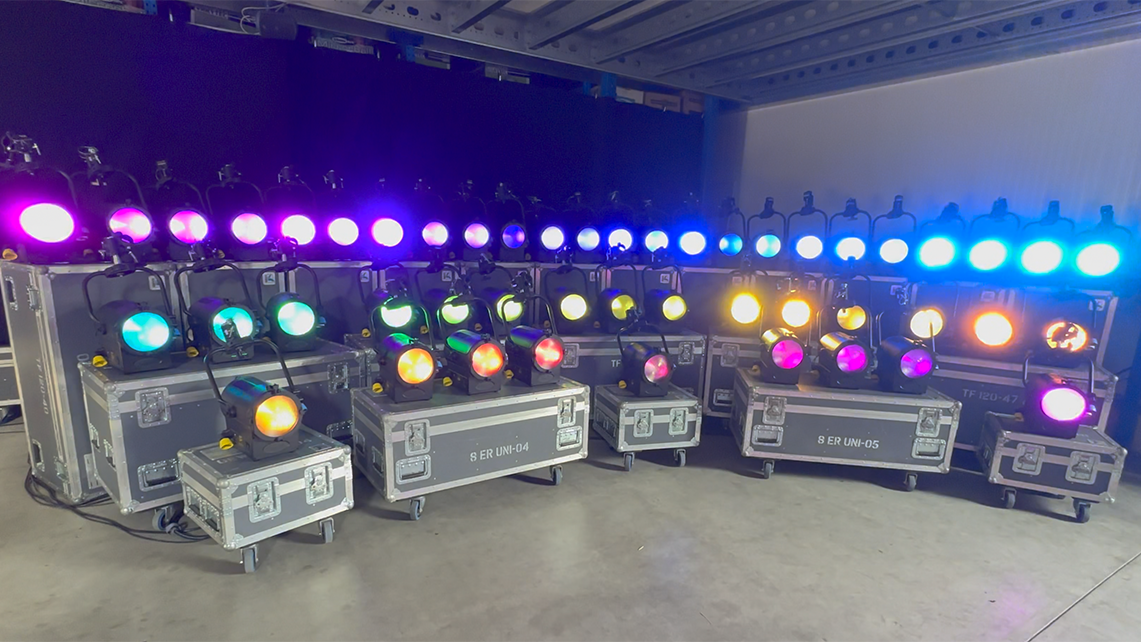 Zur News: SmartLite modernisiert Bestand mit ELATION KL Fresnel